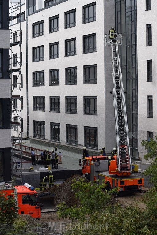 Fassadenfeuer Baustelle Koeln Kalk Dillenburgerstr P31.JPG - Miklos Laubert